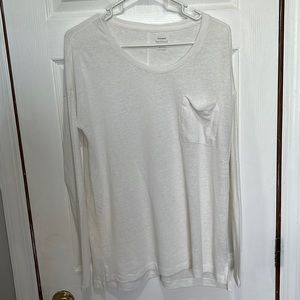 Old Navy Boyfriend White Long Sleeve Tee - Medium Tall